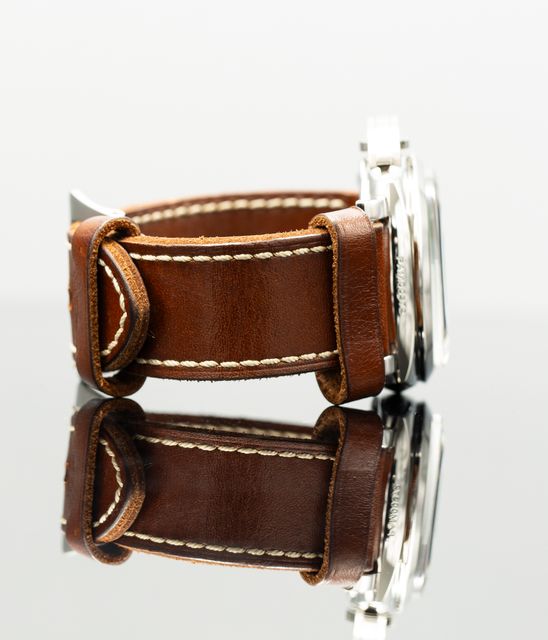 Panerai Luminor 1950 PAM00372 Image 2